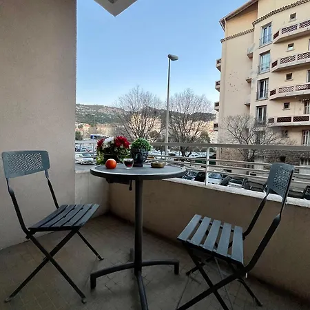 T3 Terrasse 3 Min De La Gare Et 5min Zenith * Tulon